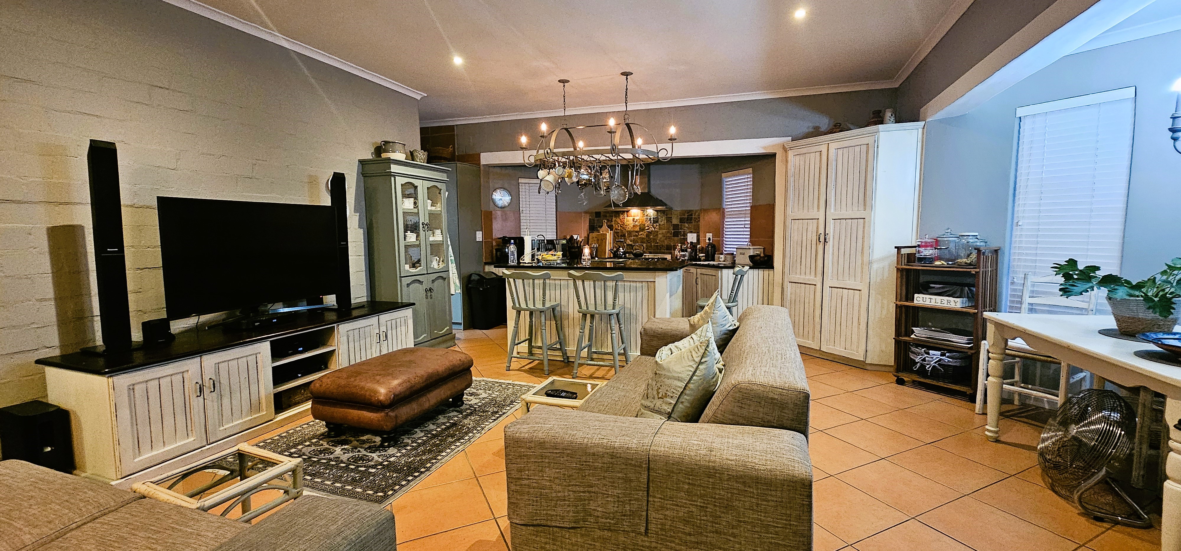 5 Bedroom Property for Sale in Myburgh Park Western Cape